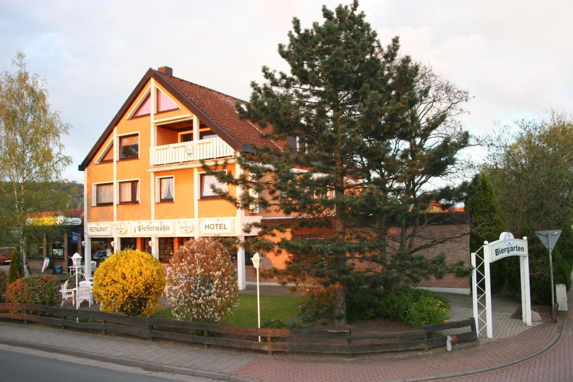 Hotel-Garni Pfeffermühle Emmerthal Exterior foto